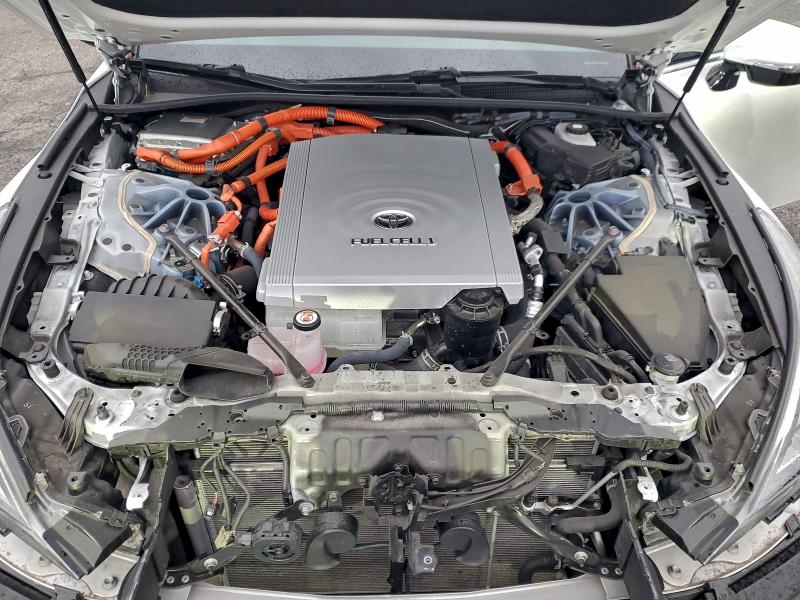 Фото 11 - TOYOTA MIRAI