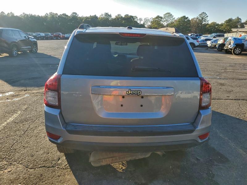 Фото 6 - JEEP COMPASS