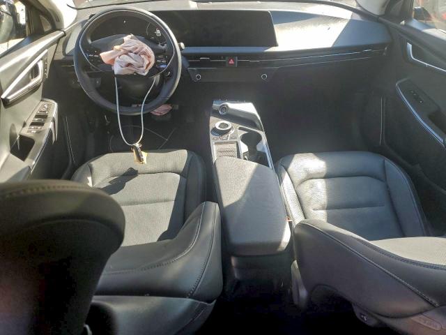 Фото 8 - KIA EV6 LIGHT