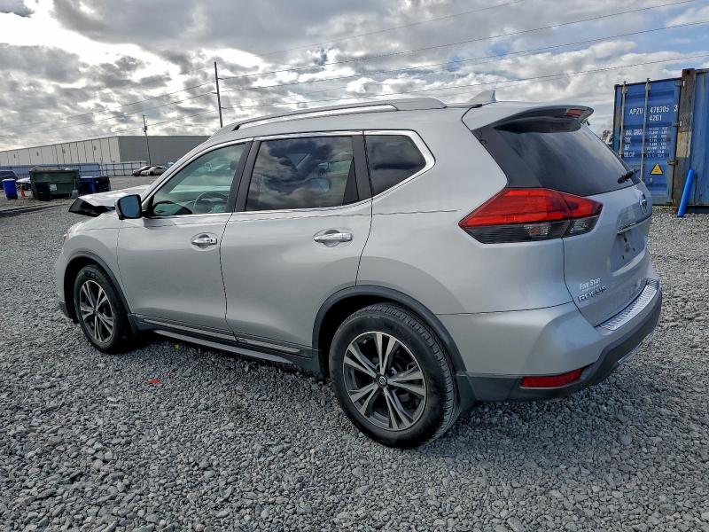 Фото 2 - NISSAN ROGUE