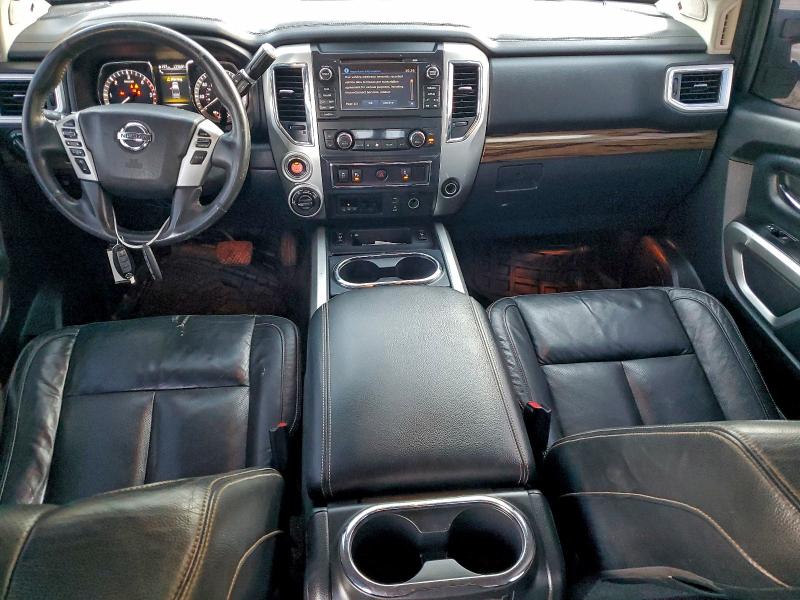 Фото 8 - NISSAN TITAN