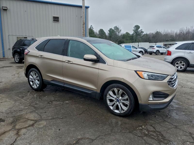 Фото 4 - FORD EDGE