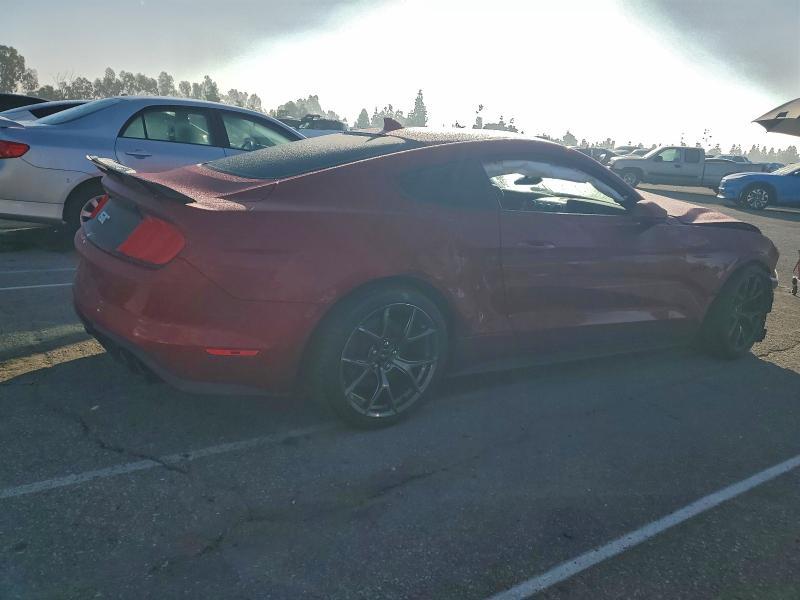 Фото 3 - FORD MUSTANG