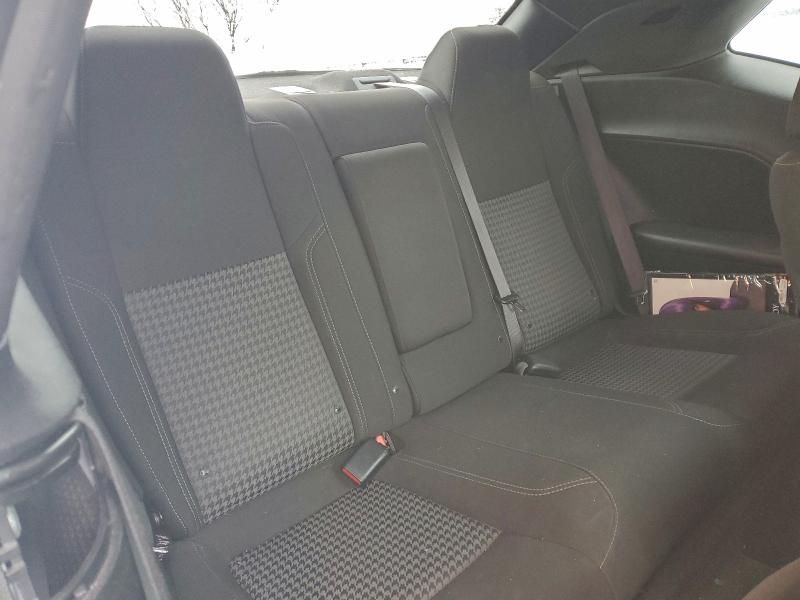 Фото 10 - DODGE CHALLENGER