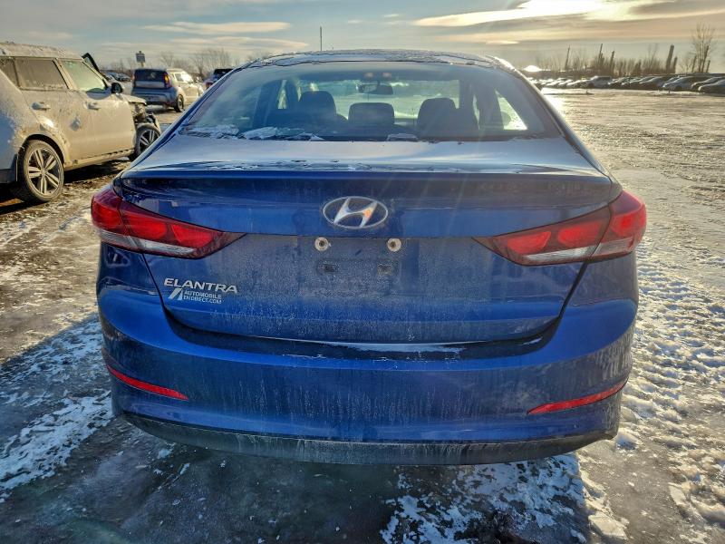 Фото 6 - HYUNDAI ELANTRA