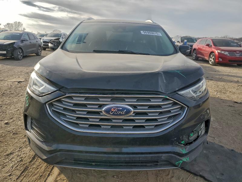 Фото 5 - FORD EDGE