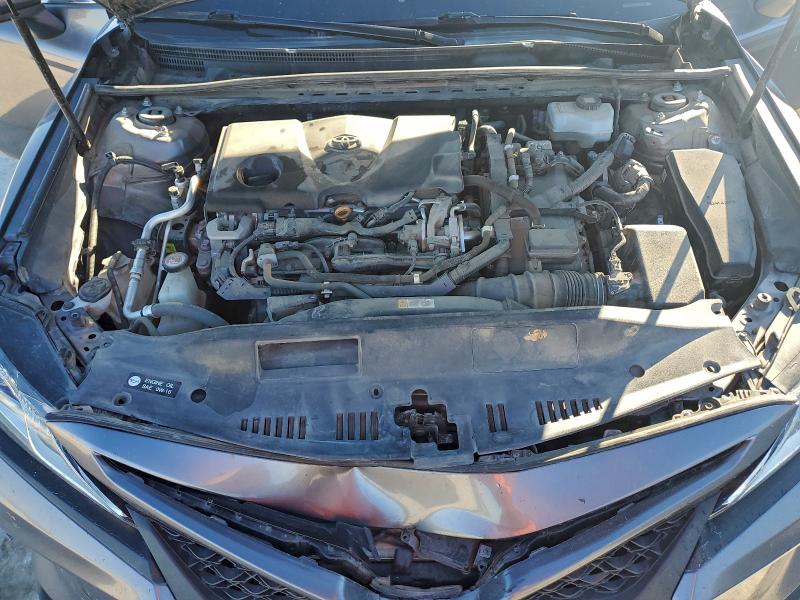 Фото 11 - TOYOTA CAMRY