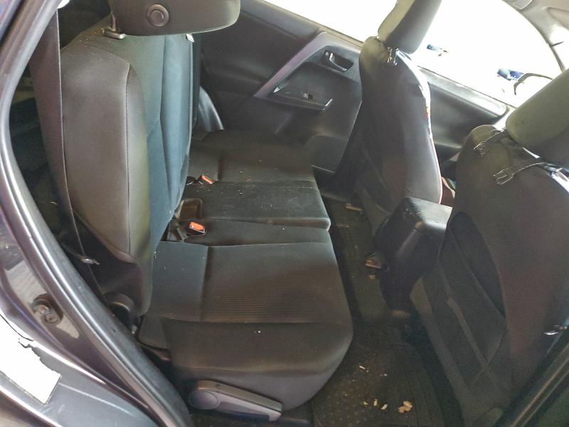 Фото 11 - TOYOTA RAV4