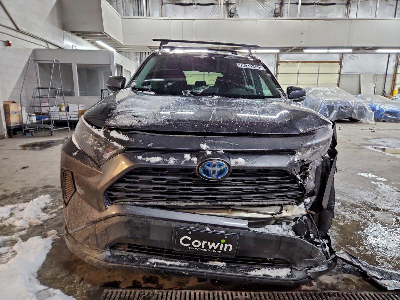 Фото 5 - TOYOTA RAV4