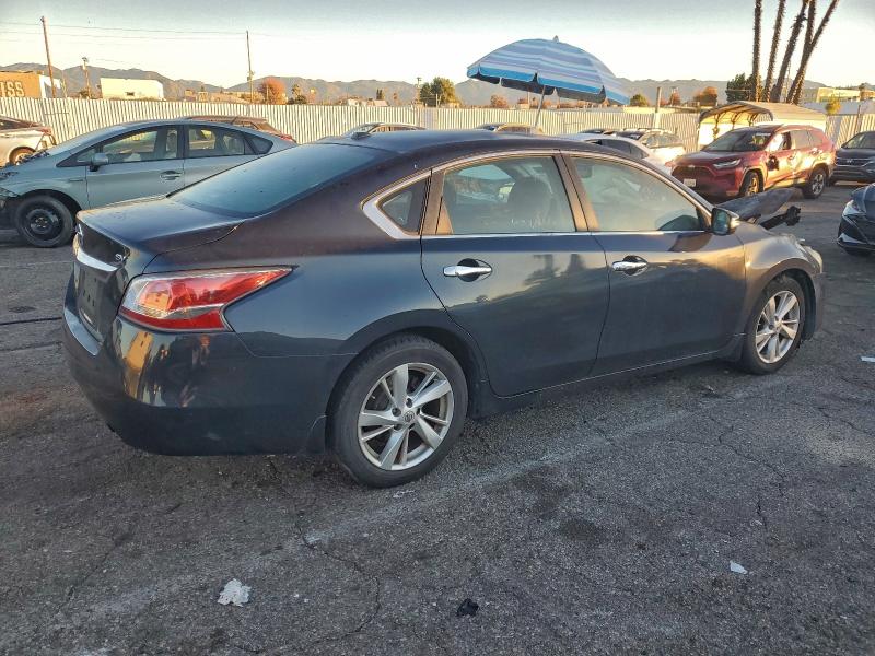 Фото 3 - NISSAN ALTIMA