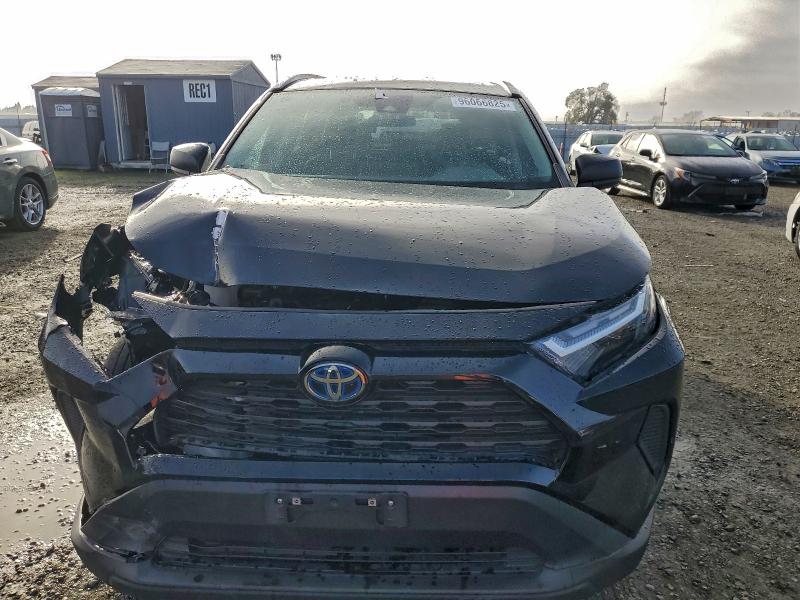 Фото 5 - TOYOTA RAV4