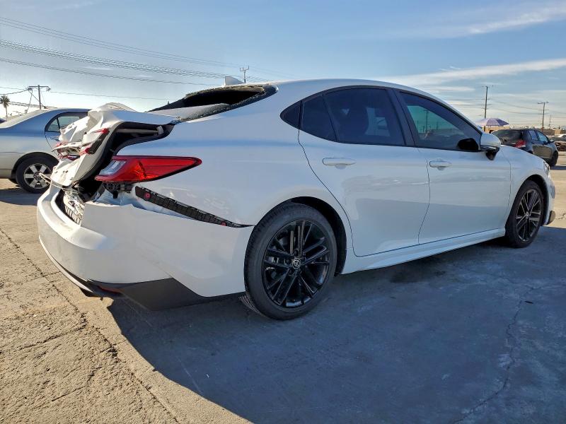 Фото 3 - TOYOTA CAMRY