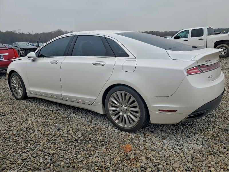 Фото 2 - LINCOLN MKZ