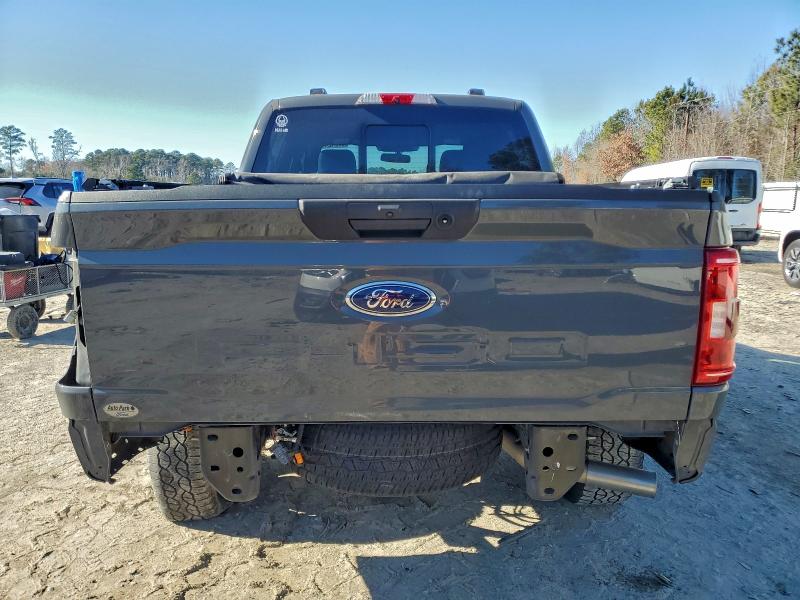 Фото 6 - FORD F-150