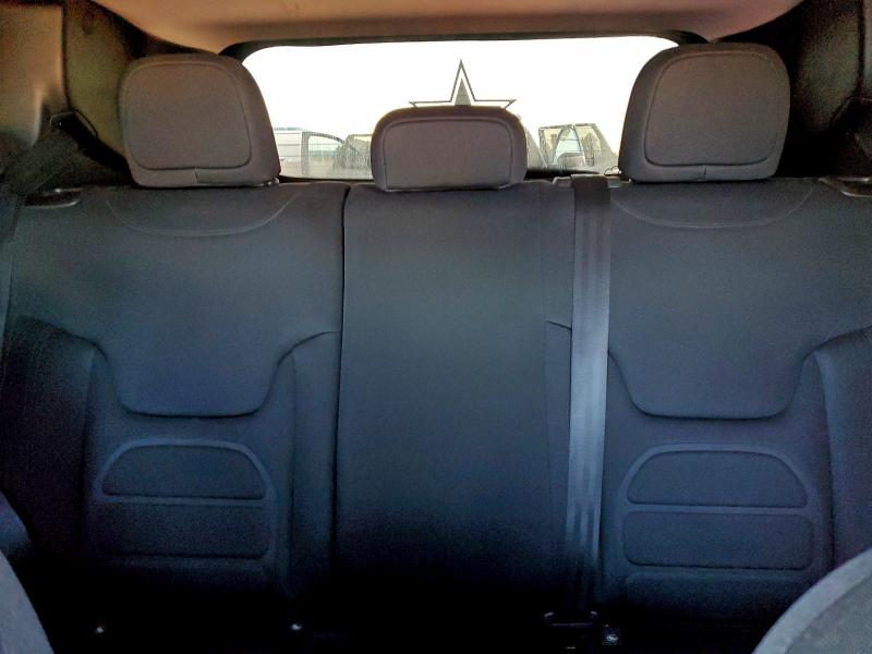 Фото 10 - JEEP RENEGADE