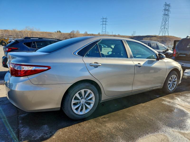 Фото 3 - TOYOTA CAMRY