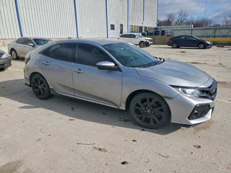 Фото 4 - HONDA CIVIC