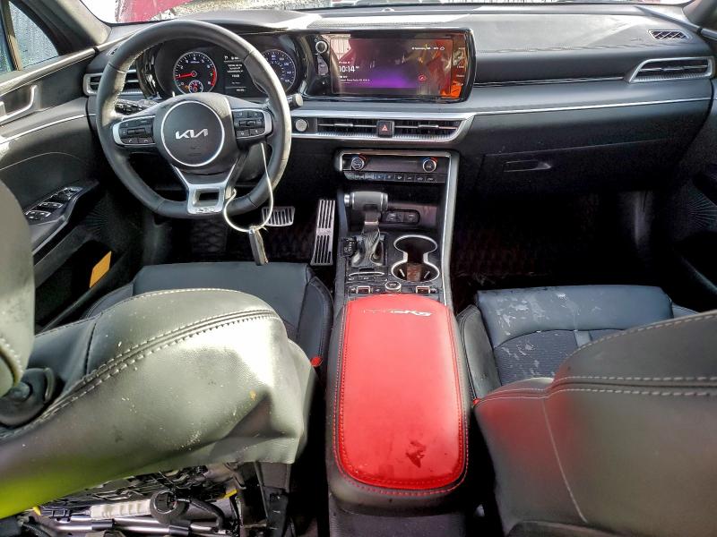 Фото 8 - KIA K5