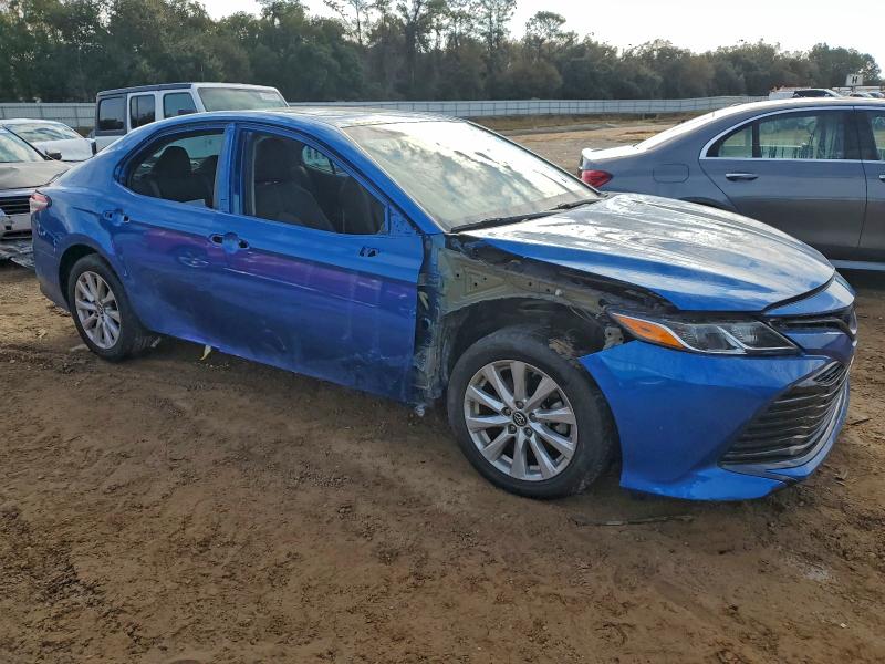 Фото 4 - TOYOTA CAMRY