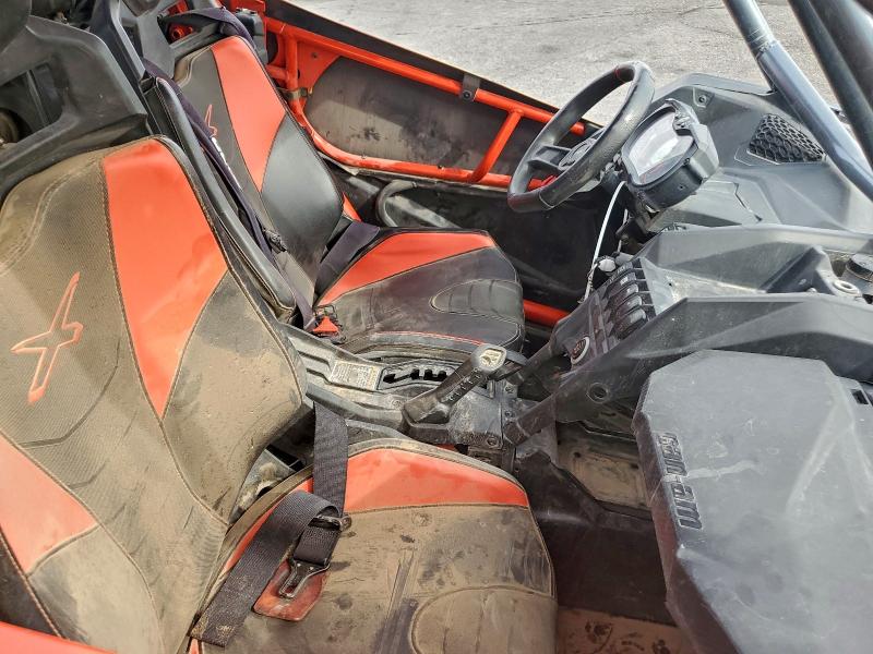 CAN-AM MAVERICK X 2017