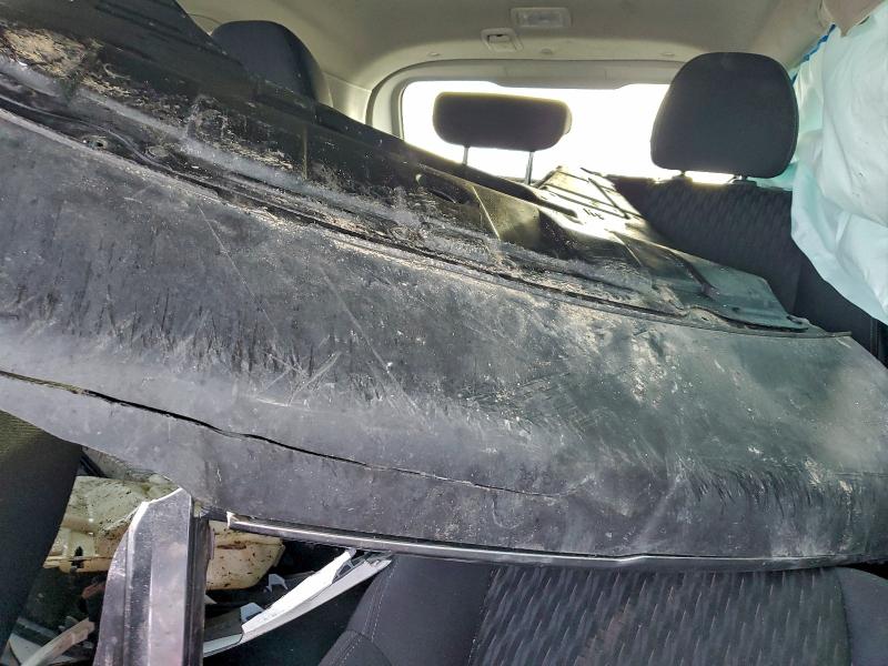 Фото 10 - NISSAN ROGUE