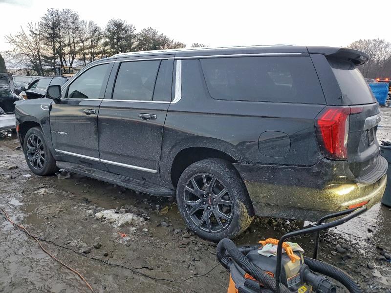 Фото 2 - GMC YUKON