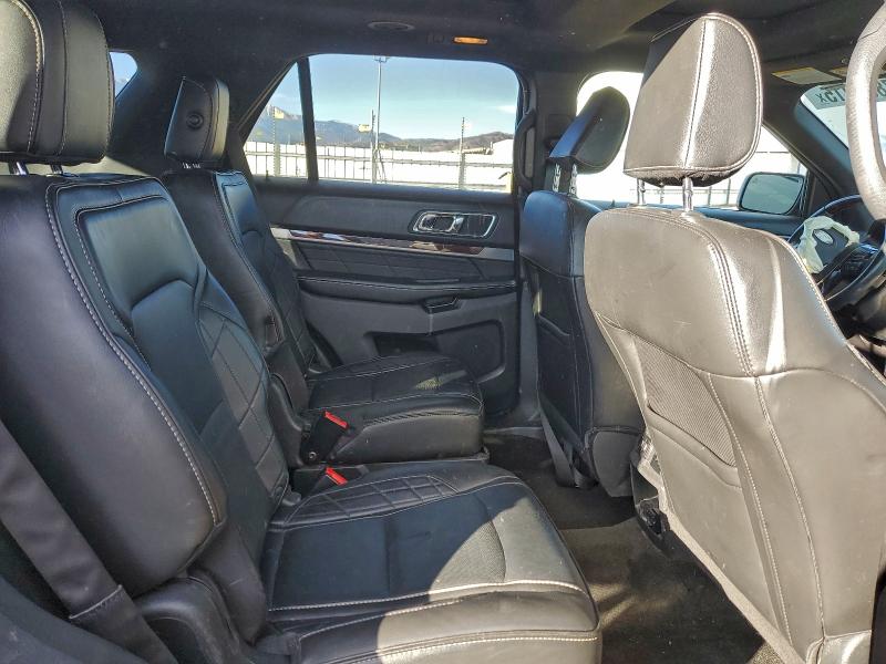 Фото 10 - FORD EXPLORER