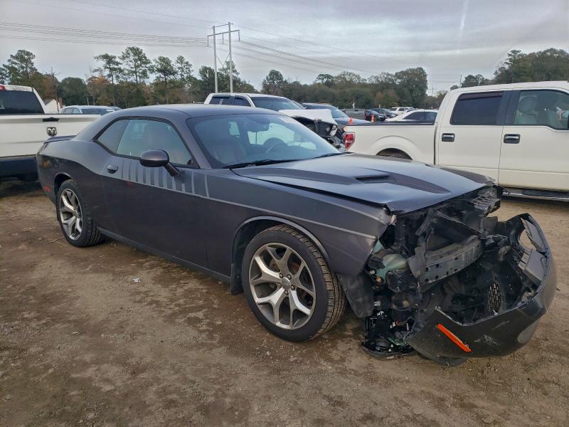 Фото 4 - DODGE CHALLENGER