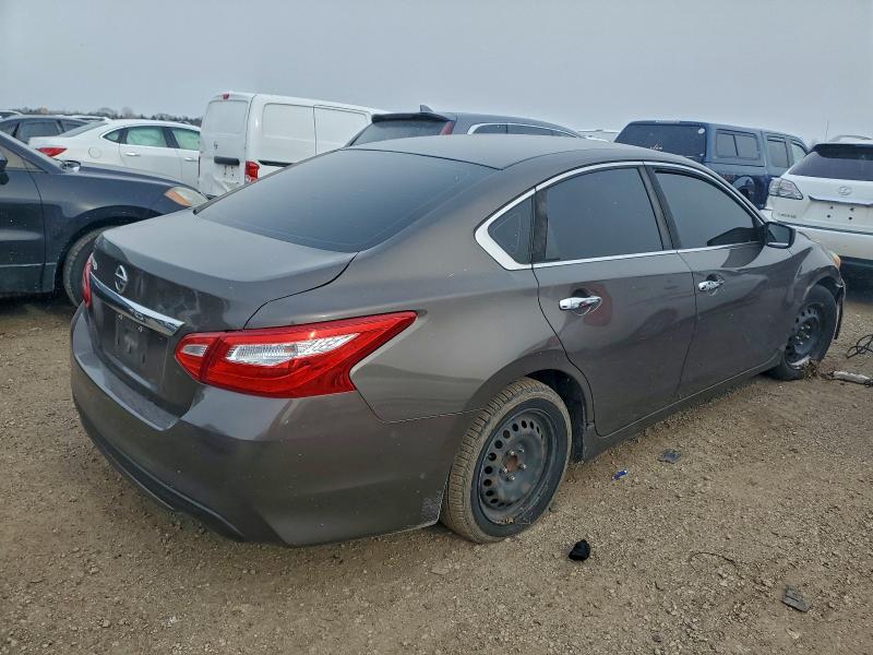 Фото 3 - NISSAN ALTIMA