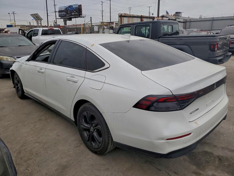 Фото 2 - HONDA ACCORD