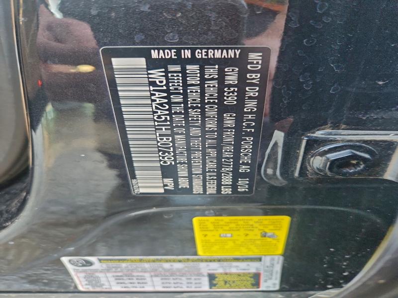 Фото 13 - PORSCHE MACAN