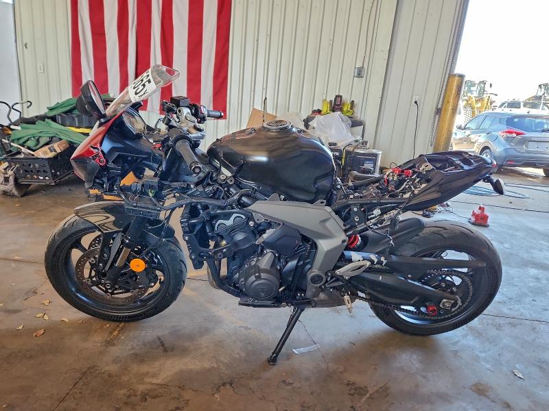 TRIUMPH DAYTONA 66 2025