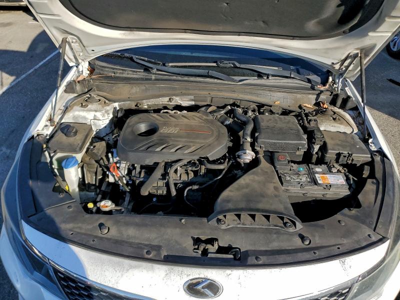 Фото 11 - KIA OPTIMA