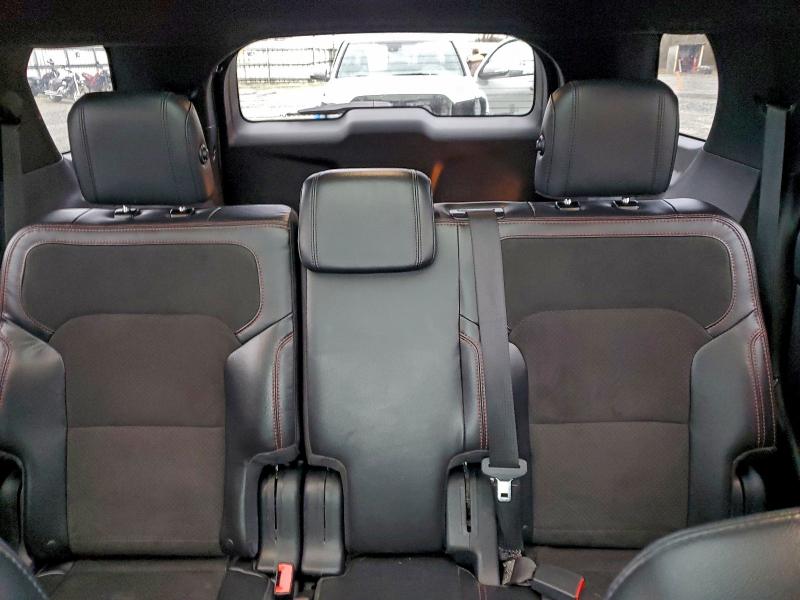 Фото 10 - FORD EXPLORER