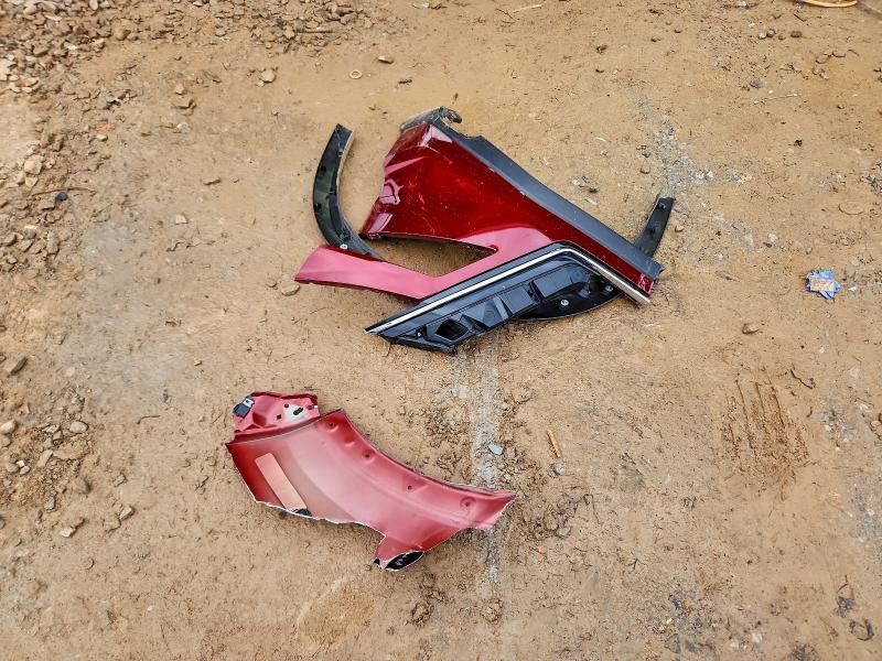 Фото 13 - NISSAN ROGUE