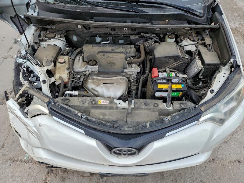 Фото 12 - TOYOTA RAV4