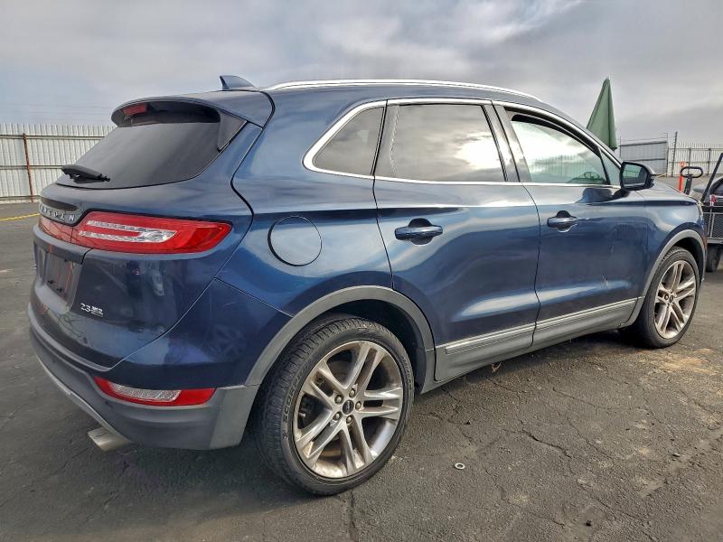 Фото 3 - LINCOLN MKZ