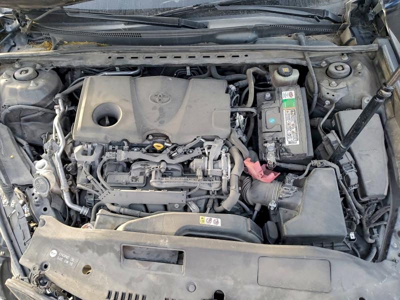 Фото 11 - TOYOTA CAMRY