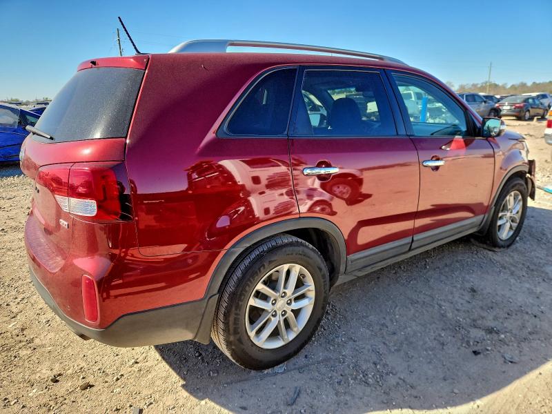 Фото 3 - KIA SORENTO