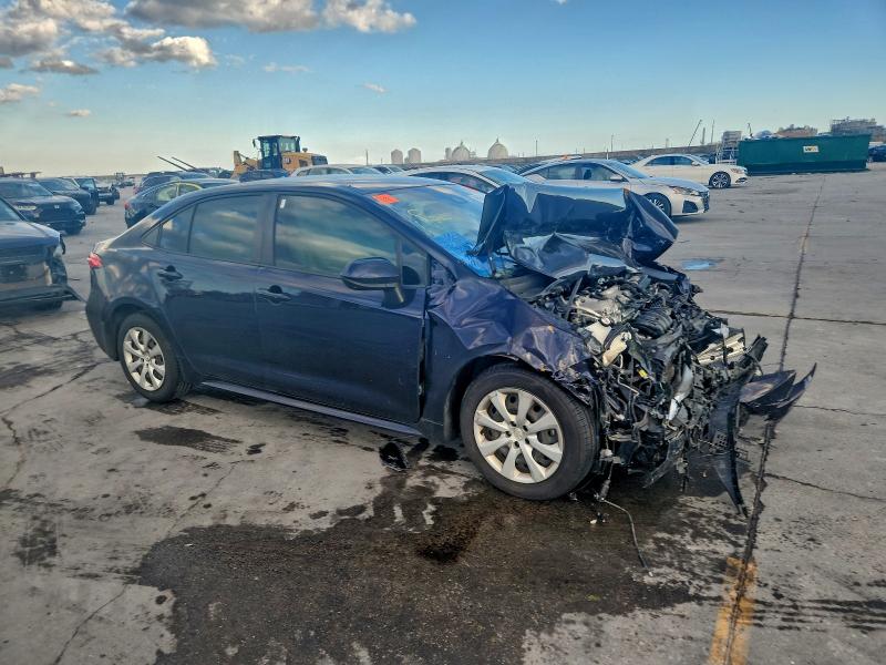 Фото 4 - TOYOTA COROLLA