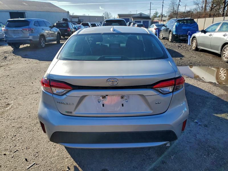 Фото 6 - TOYOTA COROLLA