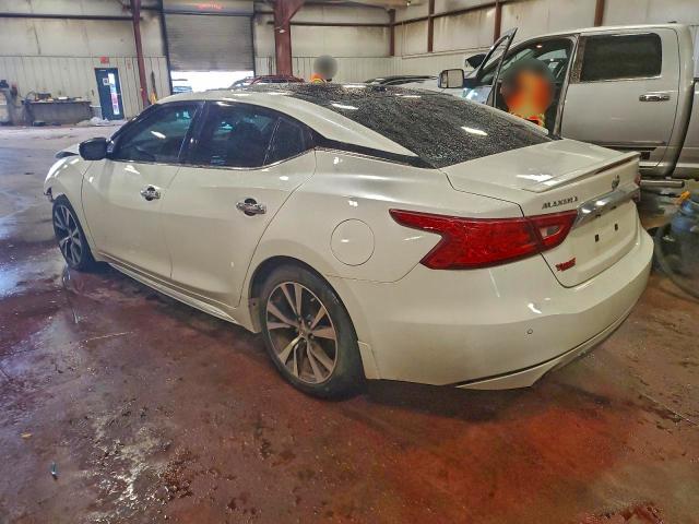 Фото 2 - NISSAN MAXIMA