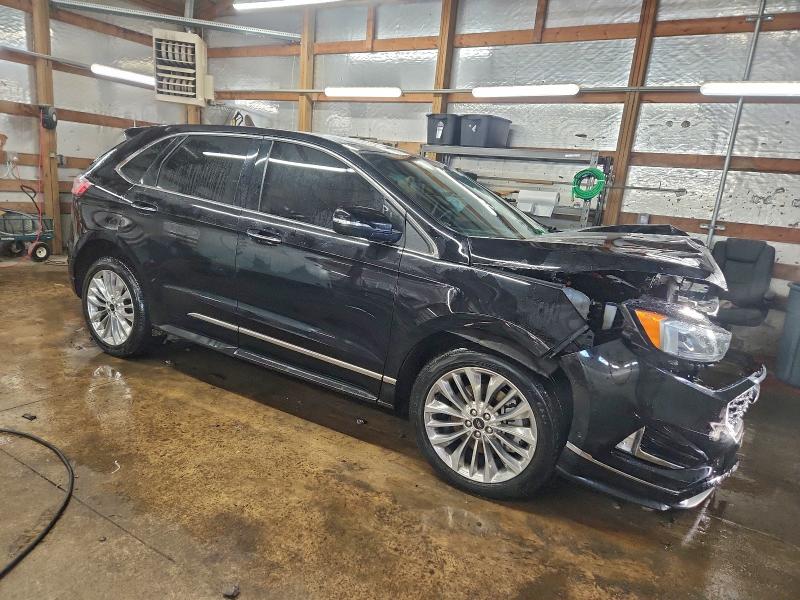 Фото 4 - FORD EDGE