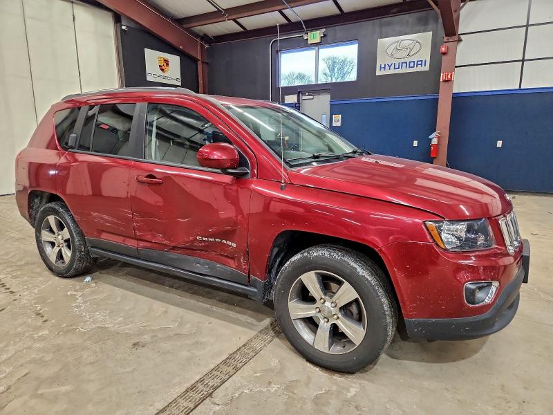 Фото 4 - JEEP COMPASS