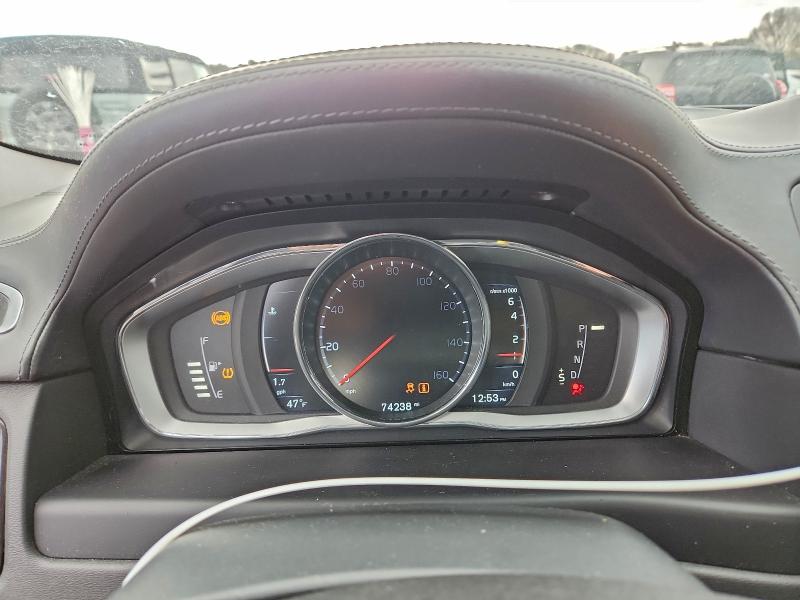 VOLVO XC70 2016 VIN YV4612NX0G1262899