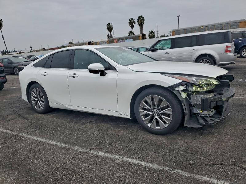 Фото 4 - TOYOTA MIRAI