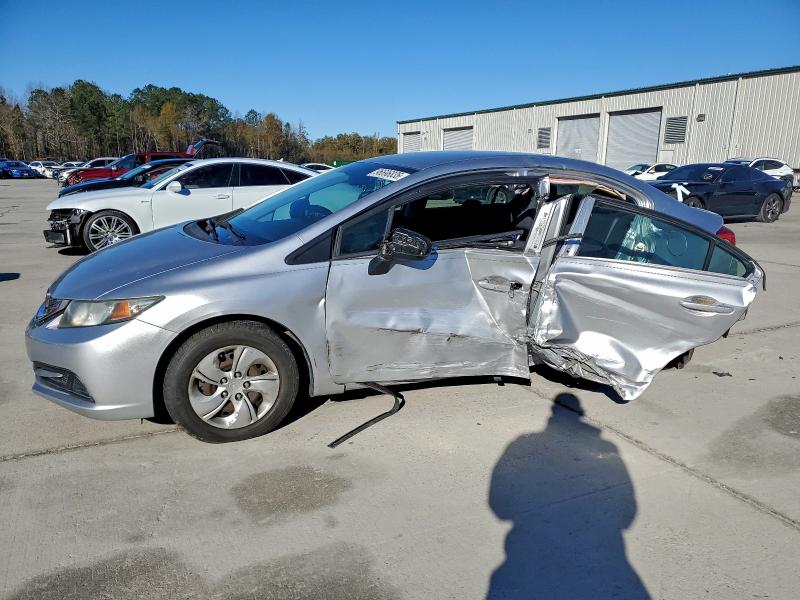 Фото 1 - HONDA CIVIC