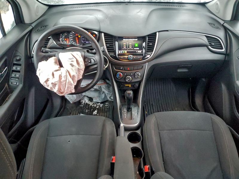 Фото 8 - CHEVROLET TRAX