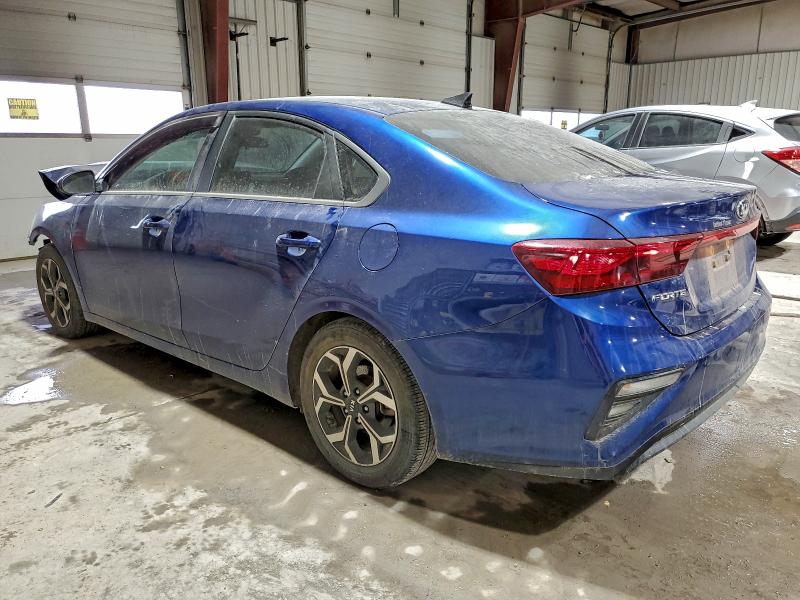 Фото 2 - KIA FORTE