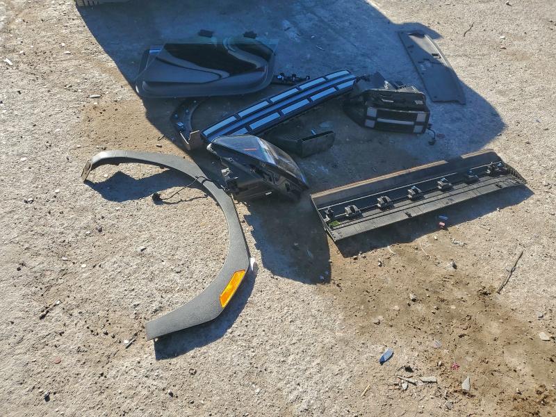 Фото 13 - HYUNDAI SANTA FE